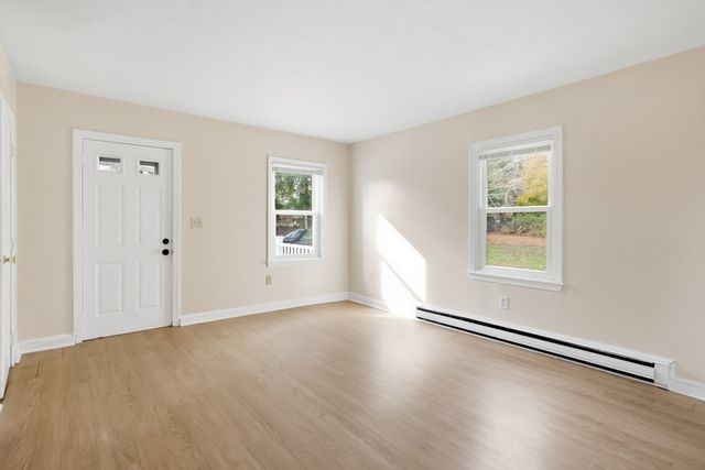 453 Pond St 3, Braintree, MA 02184