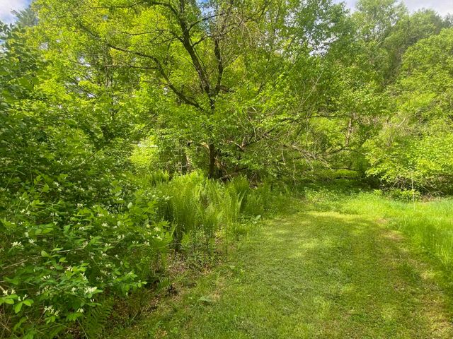 1254 US Route 5, Weathersfield, VT 05156