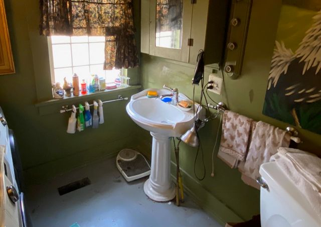 1254 US Route 5, Weathersfield, VT 05156