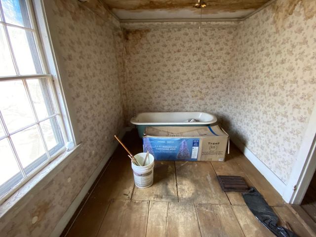 1254 US Route 5, Weathersfield, VT 05156