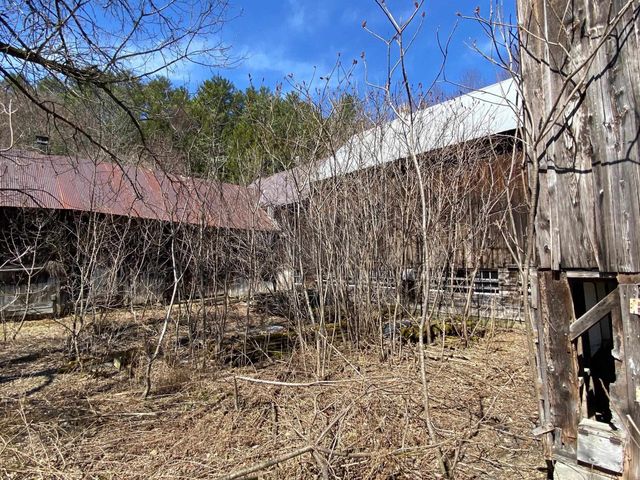 1254 US Route 5, Weathersfield, VT 05156