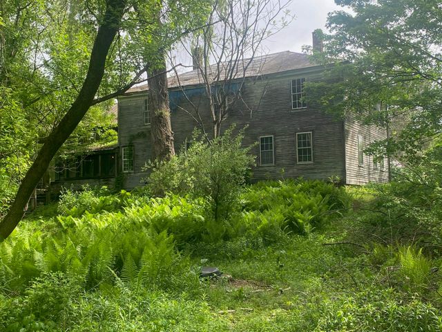 1254 US Route 5, Weathersfield, VT 05156