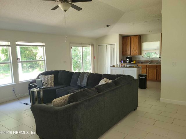 10998 S RIVER FALLS Drive 3-7, Jacksonville, FL 32218