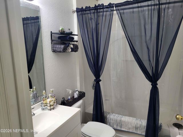 10998 S RIVER FALLS Drive 3-7, Jacksonville, FL 32218