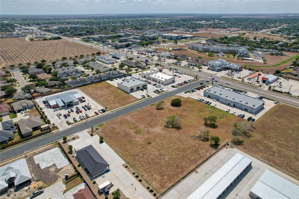 5630 & 5622 Corsica, Corpus Christi, TX 78414 — photo 3