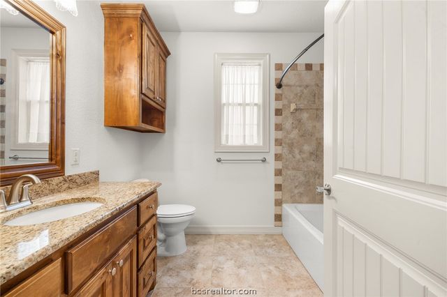 5202 Bloomsbury Way, Bryan, TX 77802