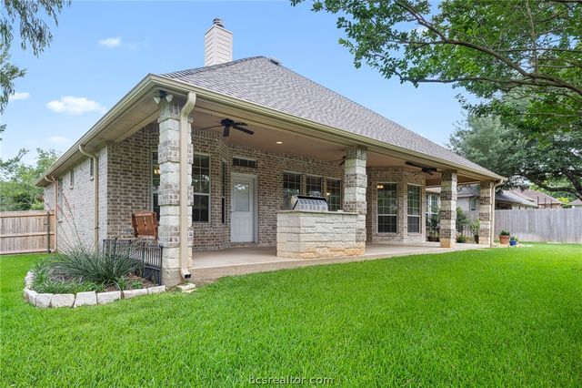5202 Bloomsbury Way, Bryan, TX 77802