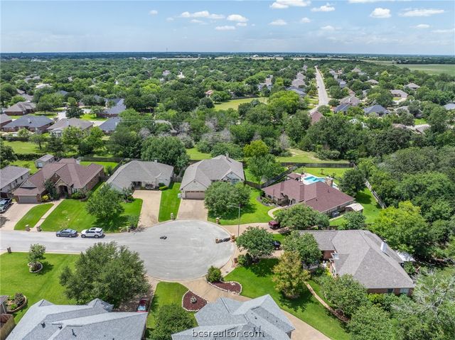 5202 Bloomsbury Way, Bryan, TX 77802