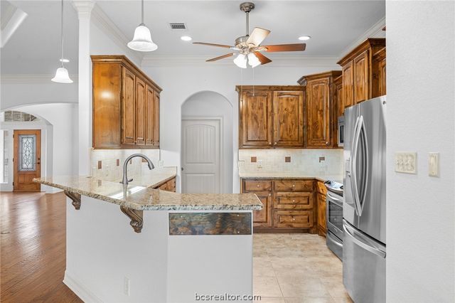 5202 Bloomsbury Way, Bryan, TX 77802