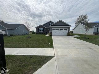 7031 E Bean Blossom Drive, Camby, IN 46113