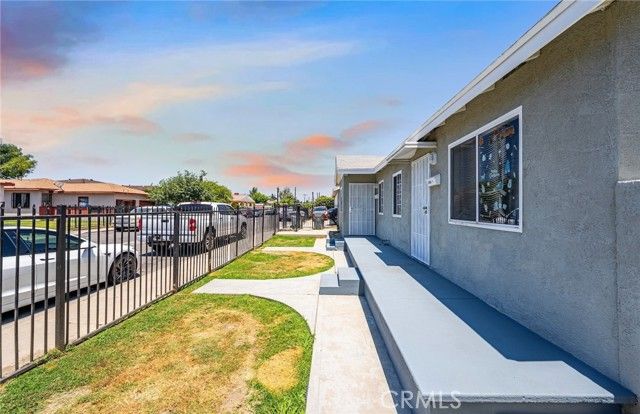 12430 Peach Street, Lynwood, CA 90262
