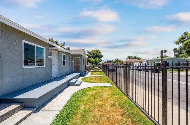 12430 Peach Street, Lynwood, CA 90262
