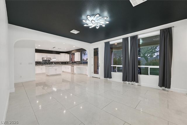 11377 Rancho Villa Verde Place, Las Vegas, NV 89138