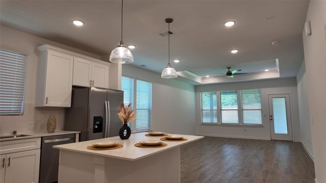 16189 Sepia Manor Street, Conroe, TX 77302
