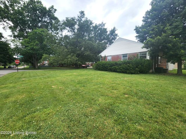 3701 Plymouth Rd, Louisville, KY 40207