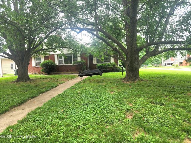 3701 Plymouth Rd, Louisville, KY 40207