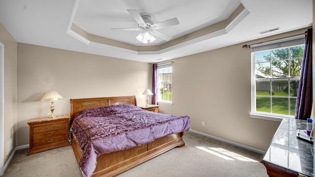 825 Grand Haven Way, Schererville, IN 46375