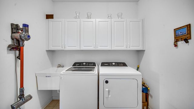 825 Grand Haven Way, Schererville, IN 46375