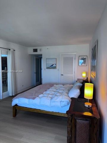 2301 Collins Ave 1425, Miami Beach, FL 33139