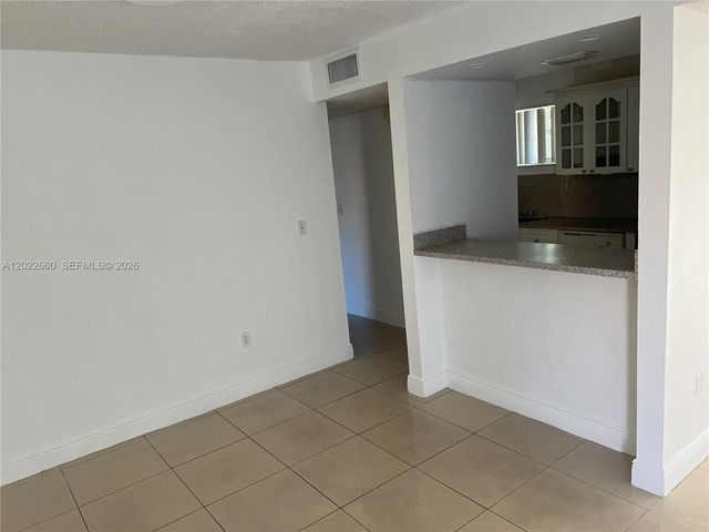 399 NW 72nd Ave 211, Miami, FL 33126