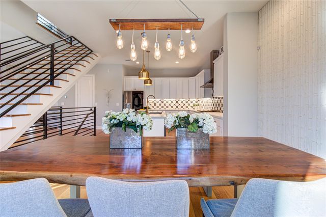 820 Wakefield Drive A, Houston, TX 77018