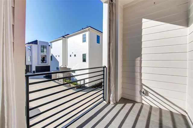 820 Wakefield Drive A, Houston, TX 77018