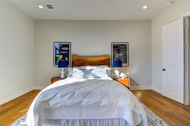 820 Wakefield Drive A, Houston, TX 77018