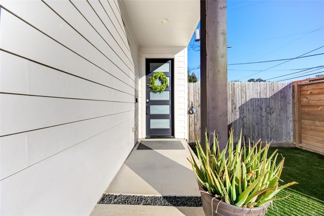 820 Wakefield Drive A, Houston, TX 77018