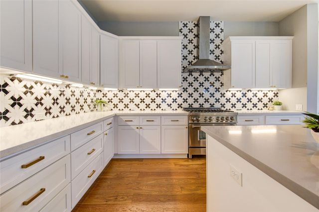 820 Wakefield Drive A, Houston, TX 77018