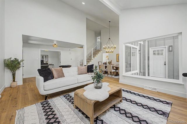 8423 E Jamison Circle, Centennial, CO 80112