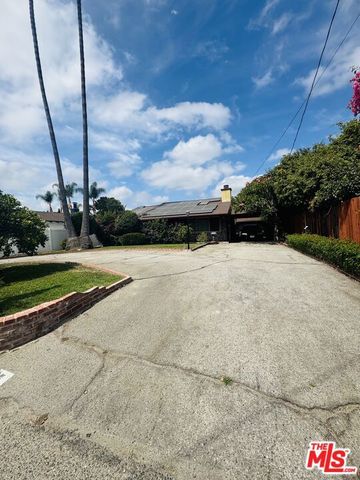 5065 Goodland Avenue, Los Angeles, CA 91607