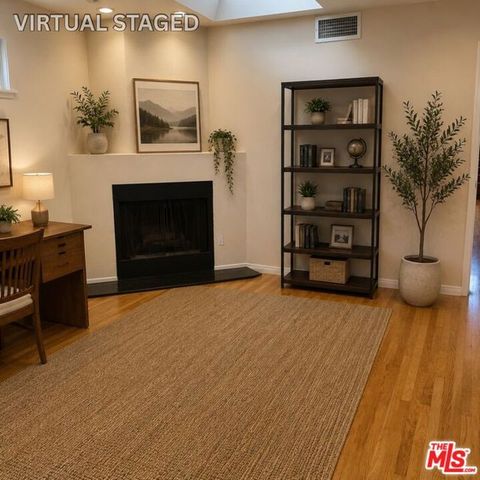 5065 Goodland Avenue, Los Angeles, CA 91607