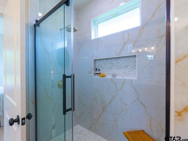 120 Pecan Dr, Bullard, TX 75757