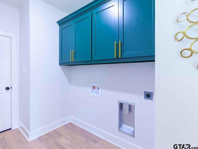 120 Pecan Dr, Bullard, TX 75757