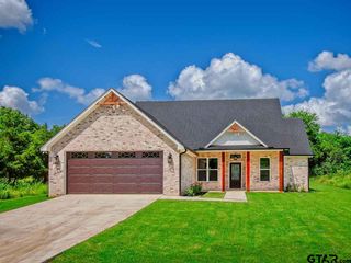 120 Pecan Dr, Bullard, TX 75757