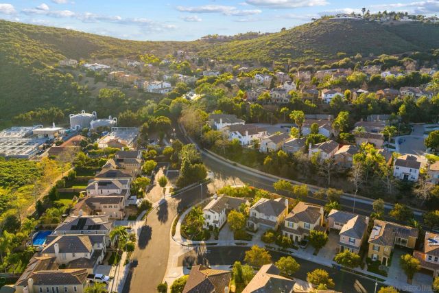 3474 Filoli Cir, Carlsbad, CA 92009
