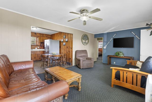 638 Double Day Loop, Branson West, MO 65737