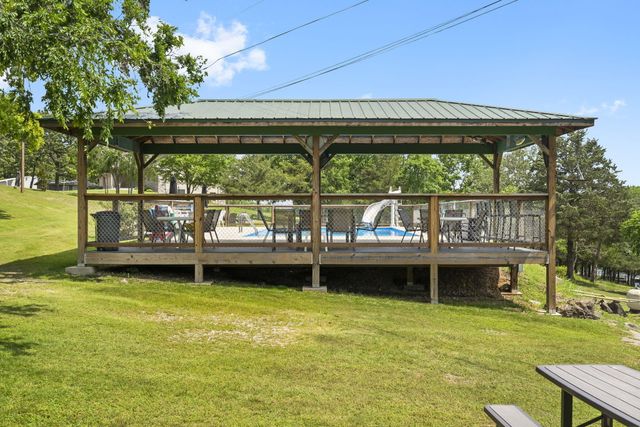 638 Double Day Loop, Branson West, MO 65737