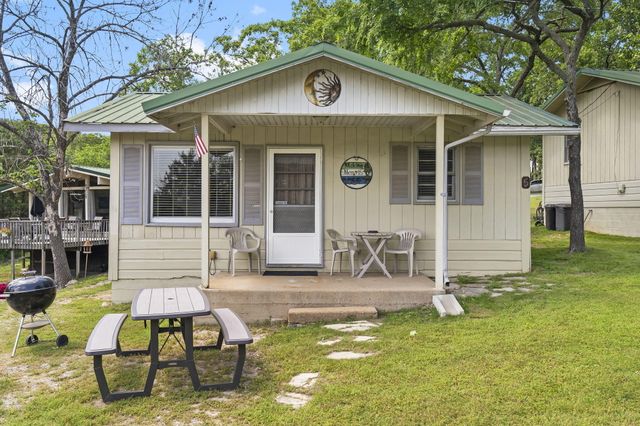 638 Double Day Loop, Branson West, MO 65737