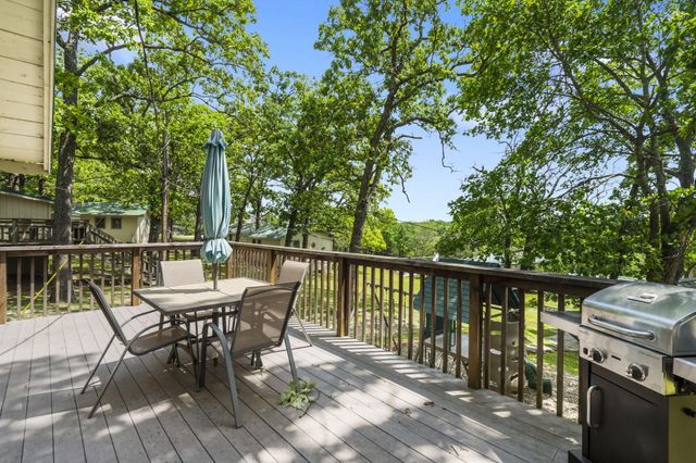 638 Double Day Loop, Branson West, MO 65737