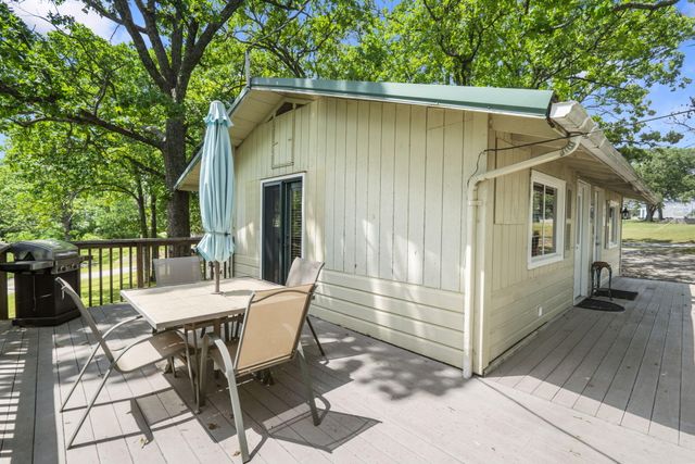 638 Double Day Loop, Branson West, MO 65737