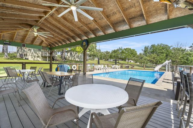 638 Double Day Loop, Branson West, MO 65737