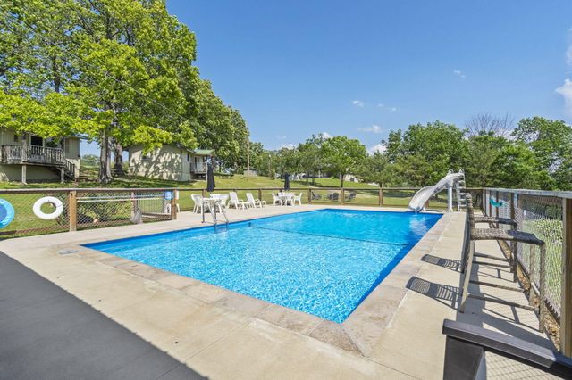 638 Double Day Loop, Branson West, MO 65737