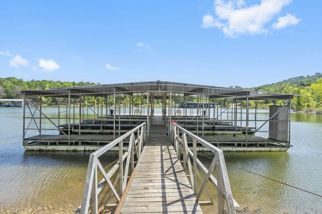 638 Double Day Loop, Branson West, MO 65737