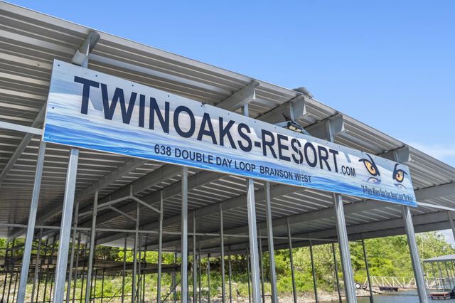 638 Double Day Loop, Branson West, MO 65737