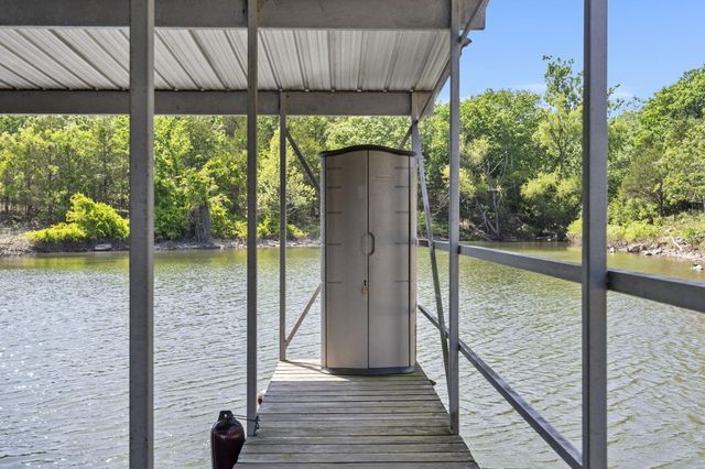 638 Double Day Loop, Branson West, MO 65737