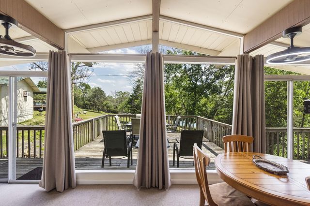 638 Double Day Loop, Branson West, MO 65737