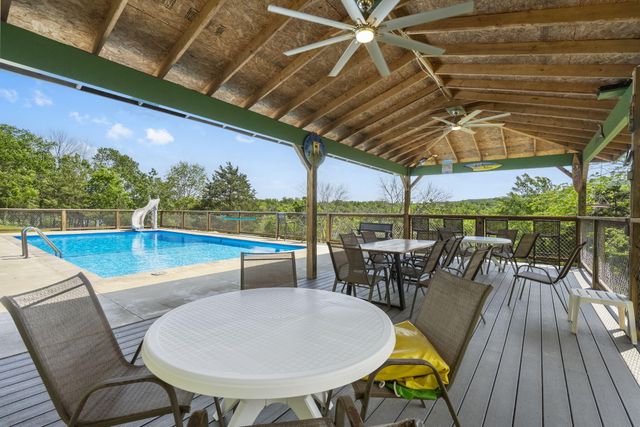 638 Double Day Loop, Branson West, MO 65737