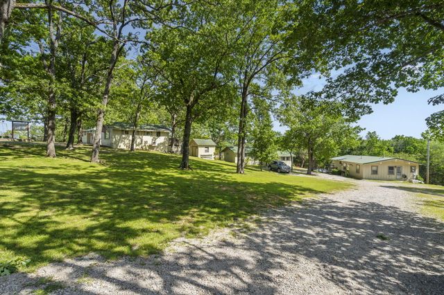 638 Double Day Loop, Branson West, MO 65737