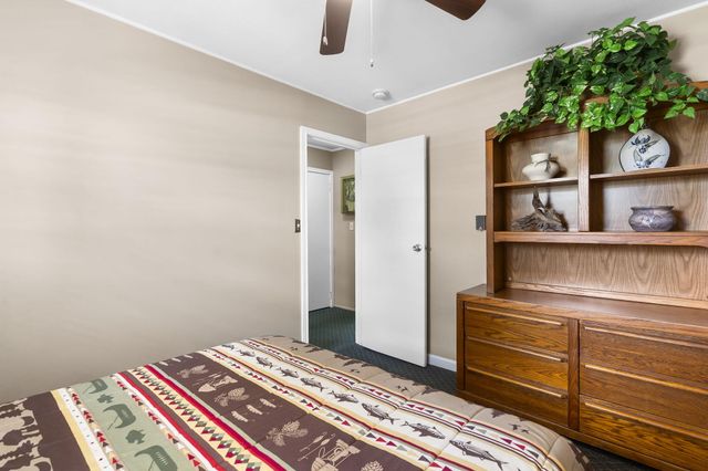 638 Double Day Loop, Branson West, MO 65737